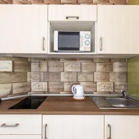 Gde Wesselenyi Triple דירה