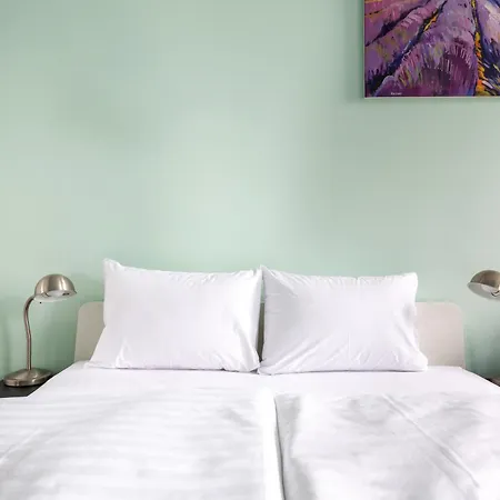 Gde Wesselenyi Triple * בודפשט