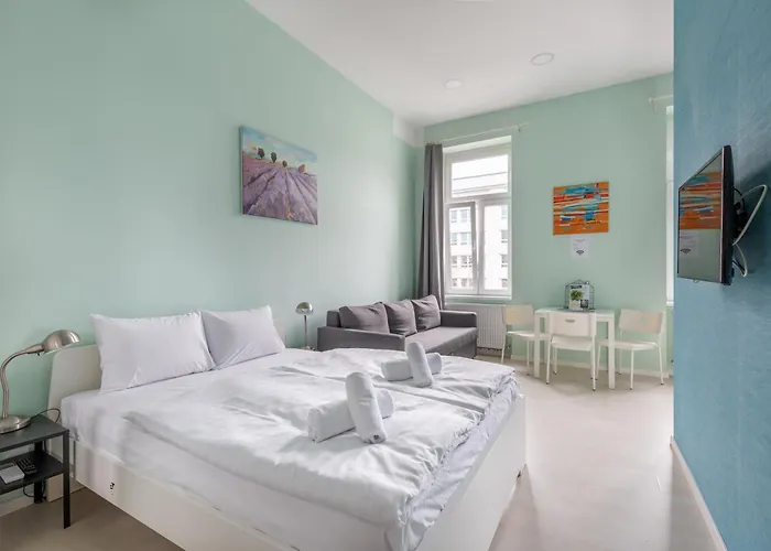 Gde Wesselenyi Triple * Budapesta