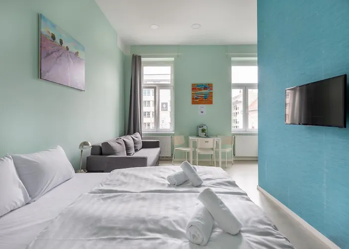 Gde Wesselenyi Triple