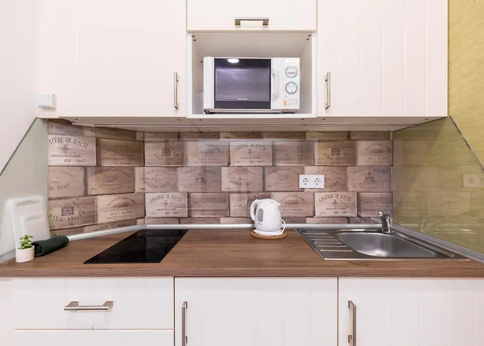 Gde Wesselenyi Triple * Budapesta