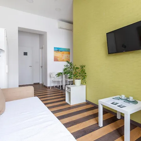 Apartment Gde Wesselenyi Triple