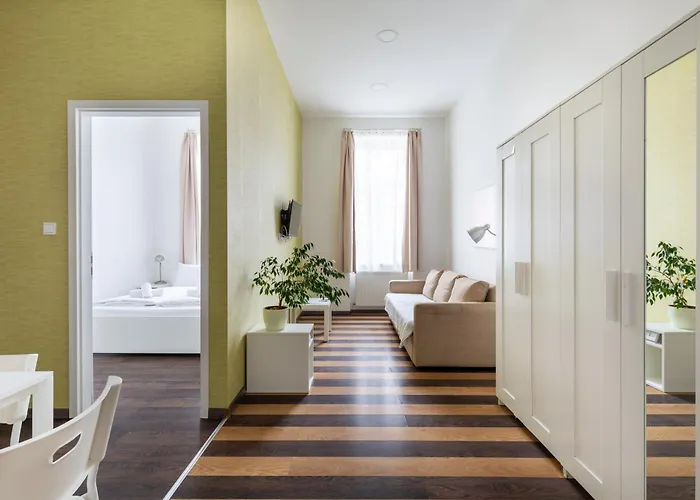 Gde Wesselenyi Triple * Budapest
