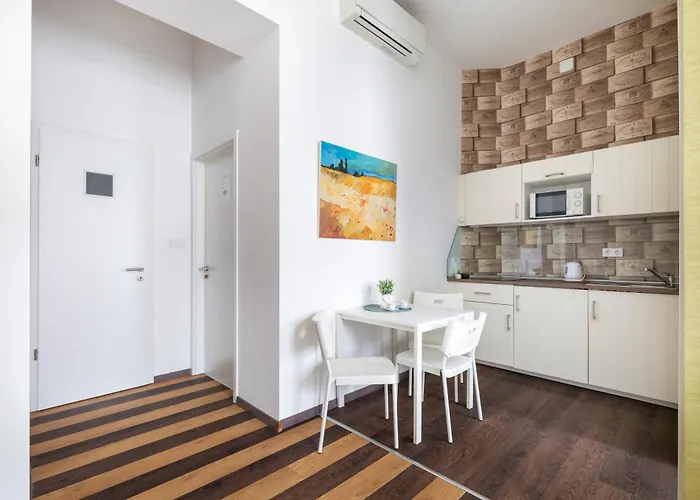 Gde Wesselenyi Triple Apartment Budapest