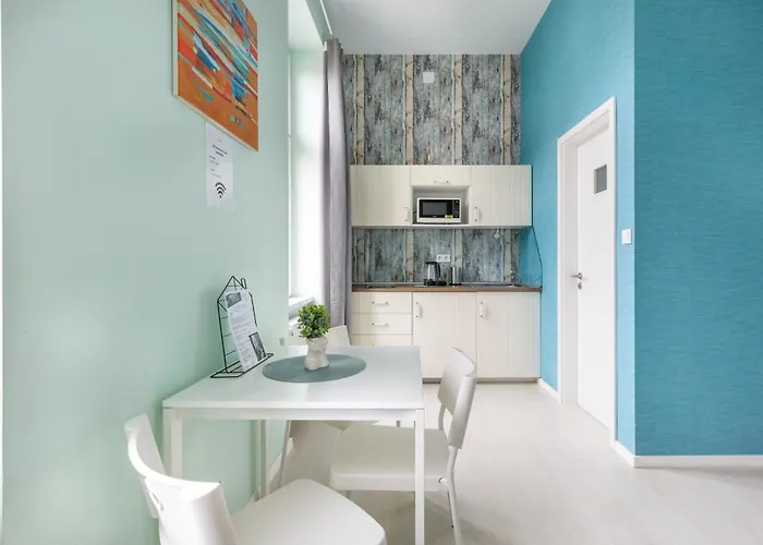 Gde Wesselenyi Triple Apartment